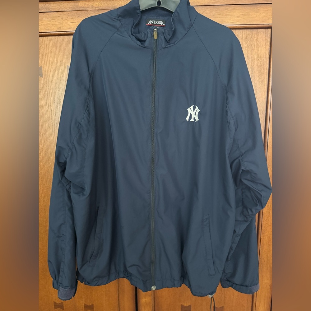 Antigua Navy Yankees Zip Windbreaker - Picture 1 of 3